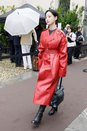 MFW Tod’s front row MP Bang Hyo-rin arrives at the Tod s fashion show during Milan s Fashion Week Womenswear Spring Summer 2026, on September 26, 2025 in Milan (Italy), Italy. Photo by Marco Piovanotto Abacapress.com  Copyright: xPiovanottoxMarco ABACAx