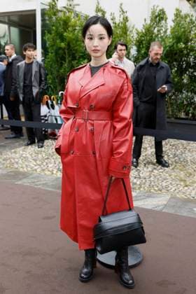 MFW Tod’s front row MP Bang Hyo-rin arrives at the Tod s fashion show during Milan s Fashion Week Womenswear Spring Summer 2026, on September 26, 2025 in Milan (Italy), Italy. Photo by Marco Piovanotto Abacapress.com  Copyright: xPiovanottoxMarco ABACAx