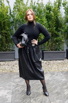 MFW Tod’s front row MP Huma Qureshi arrives at the Tod s fashion show during Milan s Fashion Week Womenswear Spring Summer 2026, on September 26, 2025 in Milan (Italy), Italy. Photo by Marco Piovanotto Abacapress.com  Copyright: xPiovanottoxMarco ABACAx