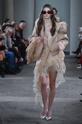 Milan, Milan Women s Fashion Week Spring Summer 2026 - Women s Fashion, Spring Summer 2026. - Blumarine fashion show - catwalk - photo: model  Copyright: xSimonaxChiocciax xipa-agency.netx xFotosickix IPA_Agency_IPA65782734