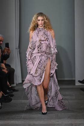 Milan, Italy: Milan, Milan Women s Fashion Week Spring Summer 2026 - Women s Fashion, Spring Summer 2026. - Blumarine fashion show - catwalk - photo: model Milan Italy  - ZUMAp169 20250926_zea_p169_443 Copyright: xSimonaxChiocciax