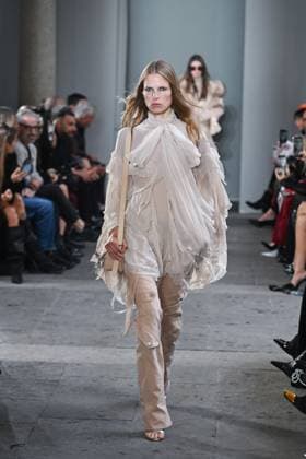 Milan, Italy: Milan, Milan Women s Fashion Week Spring Summer 2026 - Women s Fashion, Spring Summer 2026. - Blumarine fashion show - catwalk - photo: model Milan Italy  - ZUMAp169 20250926_zea_p169_512 Copyright: xSimonaxChiocciax