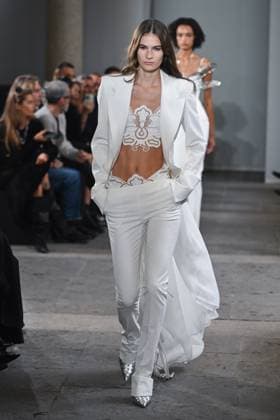 Milan, Italy: Milan, Milan Women s Fashion Week Spring Summer 2026 - Women s Fashion, Spring Summer 2026. - Blumarine fashion show - catwalk - photo: model Milan Italy  - ZUMAp169 20250926_zea_p169_526 Copyright: xSimonaxChiocciax