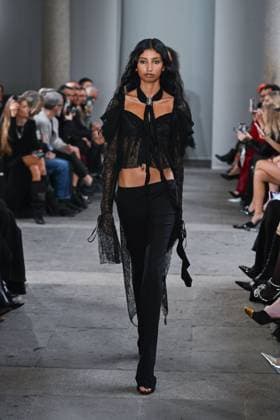 Milan, Italy: Milan, Milan Women s Fashion Week Spring Summer 2026 - Women s Fashion, Spring Summer 2026. - Blumarine fashion show - catwalk - photo: model Milan Italy  - ZUMAp169 20250926_zea_p169_536 Copyright: xSimonaxChiocciax