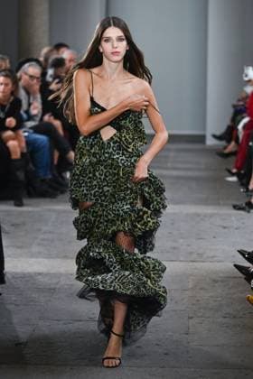 Milan, Italy: Milan, Milan Women s Fashion Week Spring Summer 2026 - Women s Fashion, Spring Summer 2026. - Blumarine fashion show - catwalk - photo: model Milan Italy  - ZUMAp169 20250926_zea_p169_570 Copyright: xSimonaxChiocciax