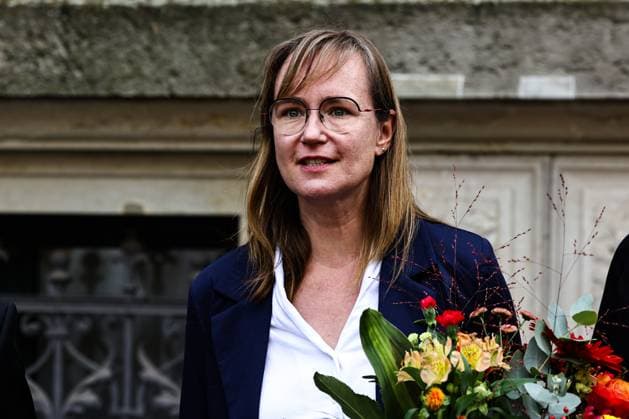 Eva von Angern (Die Linke, Sachsen-Anhalt) - Ministerpräsident Dr. Reiner Haseloff (CDU, Sachsen-Anhalt) hat am Mittwoch, 17. September 2025, in der Magdeburger Staatskanzlei den Verdienstorden des Landes Sachsen-Anhalt an eine Bürgerin und sechs Bürger überreichen. *** Eva von Angern Die Linke, Saxony-Anhalt Minister President Dr. Reiner Haseloff CDU, Saxony-Anhalt presented the Order of Merit of the State of Saxony-Anhalt to one citizen and six citizens in the Magdeburg State Chancellery on Wednesday, September 17, 2025