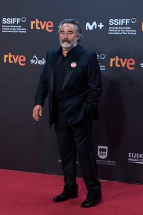 73rd San Sebastian International Film Festival: Anatonia de un instante Red Carpet Eduard Fernandez attended Anatonia de un instante Red Carpet during 73rd San Sebastian International Film Festival at Kursaal Theatre on September 26, 2025 in Donostia San Sebastian, Spain Photo by IMAGO MPG Donostia San Sebastian Kursaal Theatre Euskadi Spain  Copyright: xMPGx