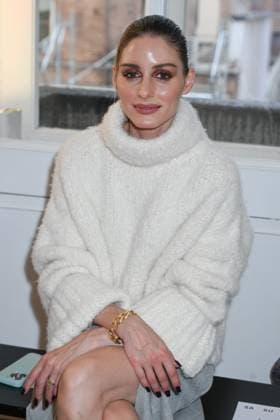 Milan, Italy: Milan, Milan Women s Fashion Week Spring Summer 2026 - Women s Fashion, Spring Summer 2026 - Sa Su Phi fashion show - guests - photo: Olivia Palermo Milan Italy  - ZUMAp169 20250926_zea_p169_710 Copyright: xSimonaxChiocciax