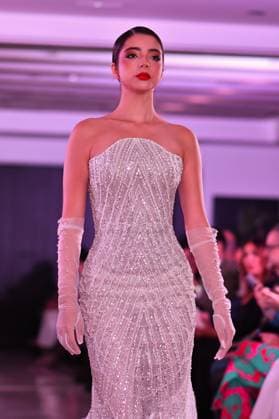 Spring Colors Fashion Week de Madrid A model walks the runway wearing a design by Jose Zafra during Spring Colors Fashion Week de Madrid in Hotel Princesa, September 26, 2025 Spain Copyright: xx FOTO49666