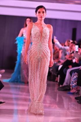 Spring Colors Fashion Week de Madrid - 26 Sep 2025 A model walks the runway wearing a design by Jarul Mercedes during the Spring Colors Fashion Week de Madrid at Hotel Princesa. Madrid Spain Copyright: xAtilanoxGarciax xSOPAxImagesx FOTO49718