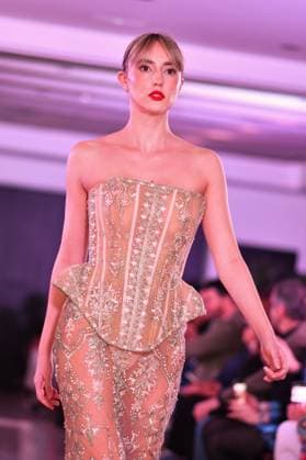 Spring Colors Fashion Week de Madrid - 26 Sep 2025 A model walks the runway wearing a design by Giannina Azar during the Spring Colors Fashion Week de Madrid at Hotel Princesa. Madrid Spain Copyright: xAtilanoxGarciax xSOPAxImagesx FOTO49766