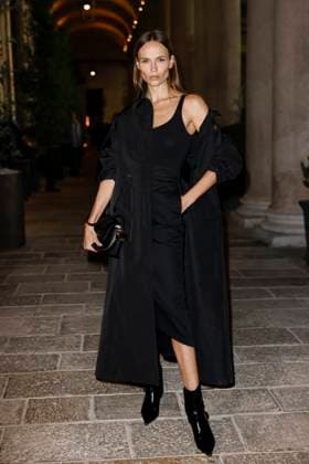 MFW EE72 Gala dinner Arrivals MP Natasha Poly arrives at the EE72 event during Milan s Fashion Week Womenswear Spring Summer 2026, on September 26, 2025 in Milan (Italy), Italy. Photo by Marco Piovanotto Abacapress.com  Copyright: xPiovanottoxMarco ABACAx