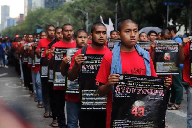 Rural students of Ayotzinapa Teacher Training School taking part during a rally in memory of the 43 missing students from the Ayotzinapa Teacher Training School, to demand justice and truth about the case. on September 26, 2025 in Mexico City, Mexico. Mexico City Mexico - ZUMAe321 20250926_zia_e321_006 Copyright: xCarlosxSantiagox