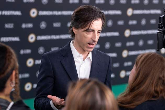 Noah Baumbach at the premiere of the feature film Jay Kelly at the 21 Zurich Film Festival 2025 in the Kongresssaal Zurich, 26 09 2025 Foto:xA.xRaemyx xFuturexImagex baumbach_5911