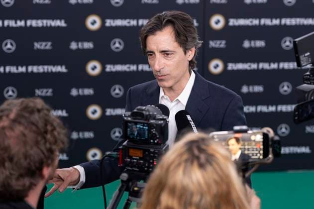 Noah Baumbach at the premiere of the feature film Jay Kelly at the 21 Zurich Film Festival 2025 in the Kongresssaal Zurich, 26 09 2025 Foto:xA.xRaemyx xFuturexImagex baumbach_5912