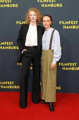 Dana Herfurth and Luna Jordan at the premiere of the movie Smalltown Girl at the 33 Filmfest Hamburg 2025 at Cinemaxx Dammtor Hamburg, 26 09 2025 Foto:xC.xTamckex xFuturexImagex smalltown_5913