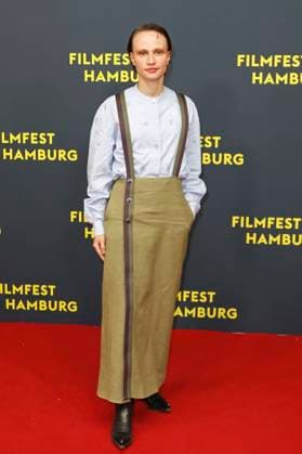 Luna Jordan bei der Premiere des Kinofilms Smalltown Girl auf dem 33. Filmfest Hamburg 2025 im Cinemaxx Dammtor. Hamburg, 26.09.2025 *** Luna Jordan at the premiere of the movie Smalltown Girl at the 33 Filmfest Hamburg 2025 at Cinemaxx Dammtor Hamburg, 26 09 2025 Foto:xC.xTamckex xFuturexImagex smalltown_5919