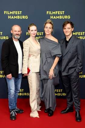 Gerhard Liebmann, Diana Dulinkova, Jeanette Hain and Jonas Nay at the premiere of the ARD mini-series Sternstunde der Mörder at the 33 Filmfest Hamburg 2025 at Cinemaxx Dammtor Hamburg, 26 09 2025 Foto:xgbrcix xFuturexImagex sternstunde_5901