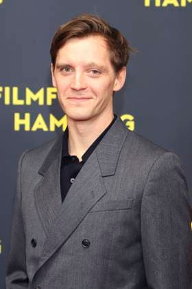 Jonas Ney at the premiere of the ARD mini-series Sternstunde der Mörder at the 33 Filmfest Hamburg 2025 at Cinemaxx Dammtor Hamburg, 26 09 2025 Foto:xgbrcix xFuturexImagex sternstunde_5903