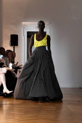 Milan Fashion Week - Women S S 2026 Sa Su Phi Fashion Show Runway Milan, Italy Milan Fashion Week - Women S S 2026 Sa Su Phi Fashion Show Runway Milan, Italy 26th September 2025  Copyright: xx