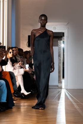 Milan Fashion Week - Women S S 2026 Sa Su Phi Fashion Show Runway Milan, Italy Milan Fashion Week - Women S S 2026 Sa Su Phi Fashion Show Runway Milan, Italy 26th September 2025  Copyright: xx