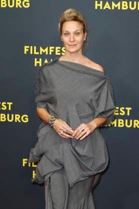Jeanette Hain at the premiere of the ARD mini-series Sternstunde der Mörder at the 33 Filmfest Hamburg 2025 at Cinemaxx Dammtor Hamburg, 26 09 2025 Foto:xC.xTamckex xFuturexImagex sternstunden_5915