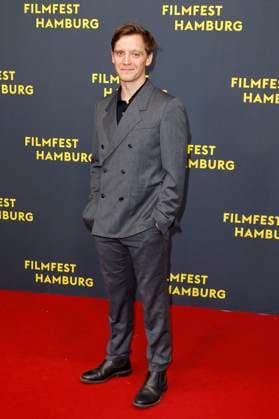 Jonas Ney at the premiere of the ARD mini-series Sternstunde der Mörder at the 33 Filmfest Hamburg 2025 at Cinemaxx Dammtor Hamburg, 26 09 2025 Foto:xC.xTamckex xFuturexImagex sternstunden_5918