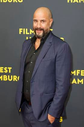 Christopher Schier at the premiere of the ARD mini-series Sternstunde der Mörder at the 33 Filmfest Hamburg 2025 at Cinemaxx Dammtor Hamburg, 26 09 2025 Foto:xC.xTamckex xFuturexImagex sternstunden_5936