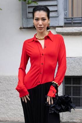 MFW Ferragamo Arrivals MP Molly Chiang arrives at the Ferragamo fashion show during Milan s Fashion Week Womenswear Spring Summer 2026, on September 27, 2025 in Milan (Italy). Photo by Marco Piovanotto Abacapress.com  Copyright: xPiovanottoxMarco ABACAx