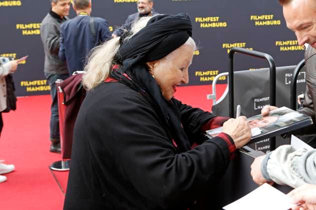 Hanna Schygulla at the premiere of the film Yunan at the 33 Filmfest Hamburg 2025 at Cinemaxx Dammtor Hamburg, 27 09 2025 Foto:xC.xTamckex xFuturexImagex yunan_5922