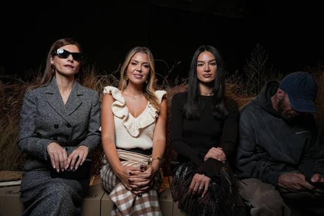 Milan, Italy: Milan, Milan Women s Fashion Week Spring Summer 2026 - Women s Fashion, Spring Summer 2026 - Luisa Spagnoli fashion show - arrivals in the photo: guest Milan Italy  - ZUMAp169 20250927_zea_p169_232 Copyright: xRiccardoxGIordanox