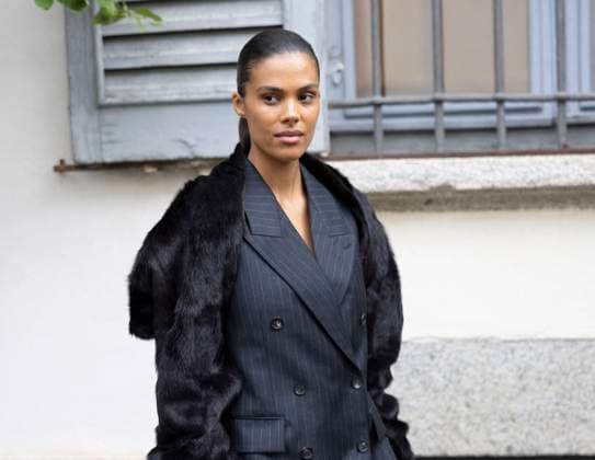 MFW Ferragamo Arrivals MP Tina Kunakey arrives at the Ferragamo fashion show during Milan s Fashion Week Womenswear Spring Summer 2026, on September 27, 2025 in Milan (Italy). Photo by Marco Piovanotto Abacapress.com  Copyright: xPiovanottoxMarco ABACAx