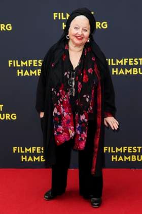 abb Hanna Schygulla Actress on the Red Carpet at the Cinema Premiere Premiere Film Yunan at Filmfest Hamburg at Cinemaxx Kino am Dammtor on September 27, 2025 in Hamburg Hamburg Germany