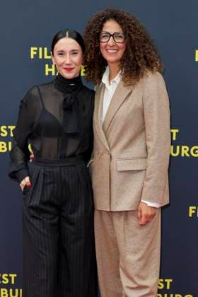 abb Sibel Kekilli Actress with Malika Rabahallah Head of Film Fest on the Red Carpet at the Cinema Premiere Premiere Film Yunan at Filmfest Hamburg at Cinemaxx Kino am Dammtor on September 27, 2025 in Hamburg Hamburg Germany