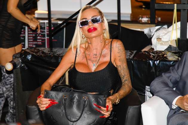 28. Venus Erotikmesse in Berlin Berlin, 27.9.2025 Gina-Lisa Lohfink bei der 28. Venus Erotik Messe in Berlin Berlin *** 28 Venus Erotic Fair in Berlin Berlin, 27 9 2025 Gina Lisa Lohfink at the 28 Venus Erotic Fair in Berlin Berlin Copyright: xMatthiasxGränzdörferx