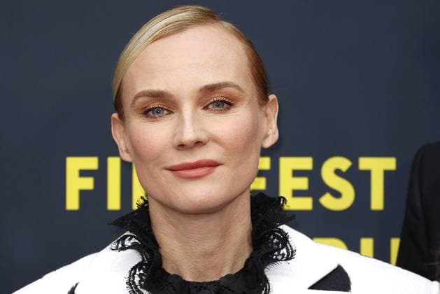 Diane Kruger at the Amrum film premiere on 27 09 2025 as part of the 33 Filmfest in Hamburg Diane Krugers öAmrum film premiere at the Filmfest in Hamburg