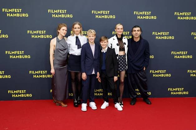 Lisa Hagmeister, Laura Tonke, Jasper Billerbeck, Kian Koeppke, Diane Kruger and Fatih Akin at the Amrum film premiere on 27 09 2025 as part of the 33 Filmfest in Hamburg Diane Krugers öAmrum film premiere at the Filmfest in Hamburg