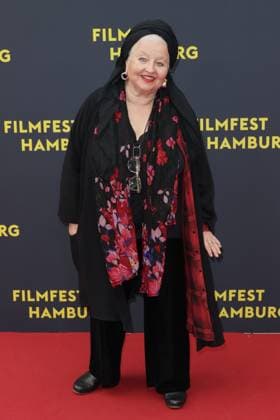 Filmfest Hamburg Hanna Schygulla, Premiere film Yunan at the Filmfest Hamburg in front of the Cinemaxx Dammtor, Hamburg, 27 09 2025 Copyright: xEventpressxBecherx