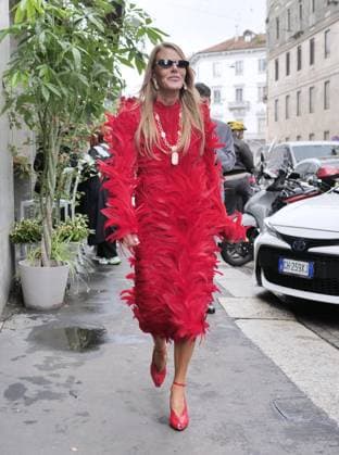 Milan, Milan Women s Fashion Week Spring Summer 2026 - Women s Fashion, Spring Summer 2026 - Luisa Spagnoli fashion show - arrivals - In the photo: guest  Copyright: xLucaxPontix xipa-agency.netx xLucaPonti IpaAgencyx IPA_Agency_IPA65846768