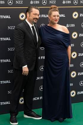 James Vanderbilt with wife Amber Freeman at the premiere of the feature film Nuremberg Nürnberg at the 21 Zurich Film Festival 2025 at the Festival Center Zurich, 27 09 2025 Foto:xA.xRaemyx xFuturexImagex nuremberg_5942