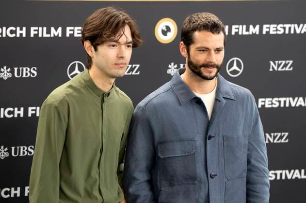 James Sweeney and Dylan O Brien at the premiere of the feature film Twinless at the 21 Zurich Film Festival 2025 at the Festival Center Zurich, 27 09 2025 Foto:xA.xRaemyx xFuturexImagex twinless_5905