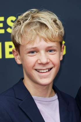 abb Jasper Billerbeck young actor as guest on the red carpet at the Kino Film Premiere Amrum at the Filmfest Hamburg at Cinemaxx Kino am Dammtor on 27 09 2025 in Hamburg Hamburg Germany
