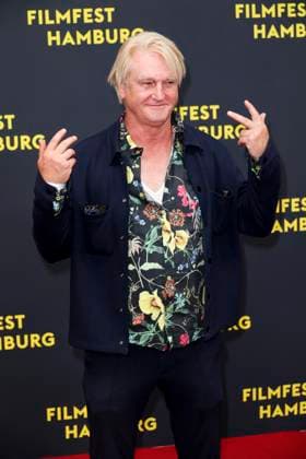 abb Detlev Buck actor director as guest on the red carpet at the Kino Film Premiere Amrum at Filmfest Hamburg at Cinemaxx Kino am Dammtor on September 27, 2025 in Hamburg Hamburg Germany