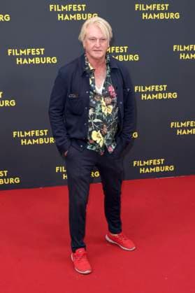 Detlev Buck at the premiere of the movie Amrum at the 33 Filmfest Hamburg 2025 at Cinemaxx Dammtor Hamburg, 27 09 2025 Foto:xgbrcix xFuturexImagex amrum_5881