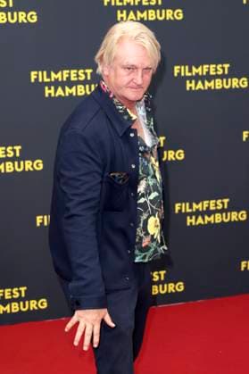 Detlev Buck at the premiere of the movie Amrum at the 33 Filmfest Hamburg 2025 at Cinemaxx Dammtor Hamburg, 27 09 2025 Foto:xgbrcix xFuturexImagex amrum_5884