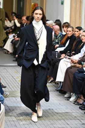 Milan, Milan Women s Fashion Week Spring Summer 2026 - Women s Fashion, Spring Summer 2026. - Calcaterra fashion show - catwalk - photo: model  Copyright: xSimonaxChiocciax xipa-agency.netx xFotosickix IPA_Agency_IPA65873263