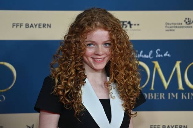 Alexa Goodall actress, single image, cropped single motif, portrait, portrait, portrait film premiere MOMO on 128 09 2025 at the Mathaeser cinema in Munich