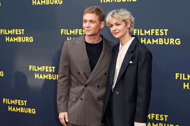 Matthias Schweighöfer and Luise Heyer at the premiere of the movie Das Leben der Wünsche at the 33 Filmfest Hamburg 2025 at Cinemaxx Dammtor Hamburg, 28 09 2025 Foto:xC.xTamckex xFuturexImagex wuensche_5981