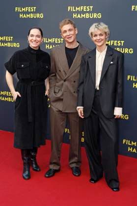 Verena Altenberger, Matthias Schweighöfer and Luise Heyer at the premiere of the movie Das Leben der Wünsche at the 33 Filmfest Hamburg 2025 at Cinemaxx Dammtor Hamburg, 28 09 2025 Foto:xC.xTamckex xFuturexImagex wuensche_5982