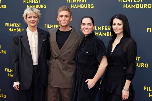 Luise Heyer, Matthias Schweighöfer, Verena Altenberger and Ruby O Fee at the premiere of the feature film Das Leben der Wünsche at the 33 Filmfest Hamburg 2025 at Cinemaxx Dammtor Hamburg, 28 09 2025 Foto:xC.xTamckex xFuturexImagex wuensche_5986